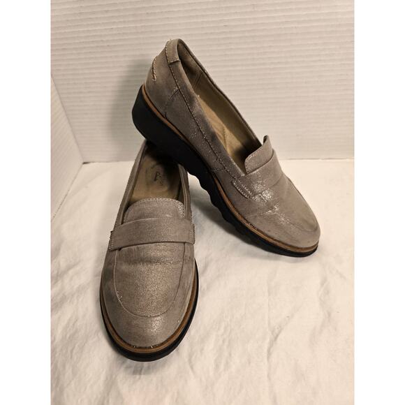 Clarks Sharon Gracie Pewter Metallic Slip-On Wedge Loafers Womens 7.5 M - Picture 2 of 7